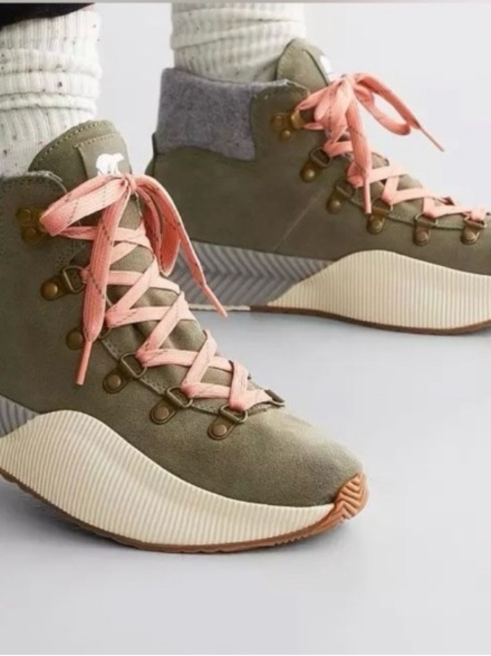 Sorel Out N About III Stone Green Womens Boots